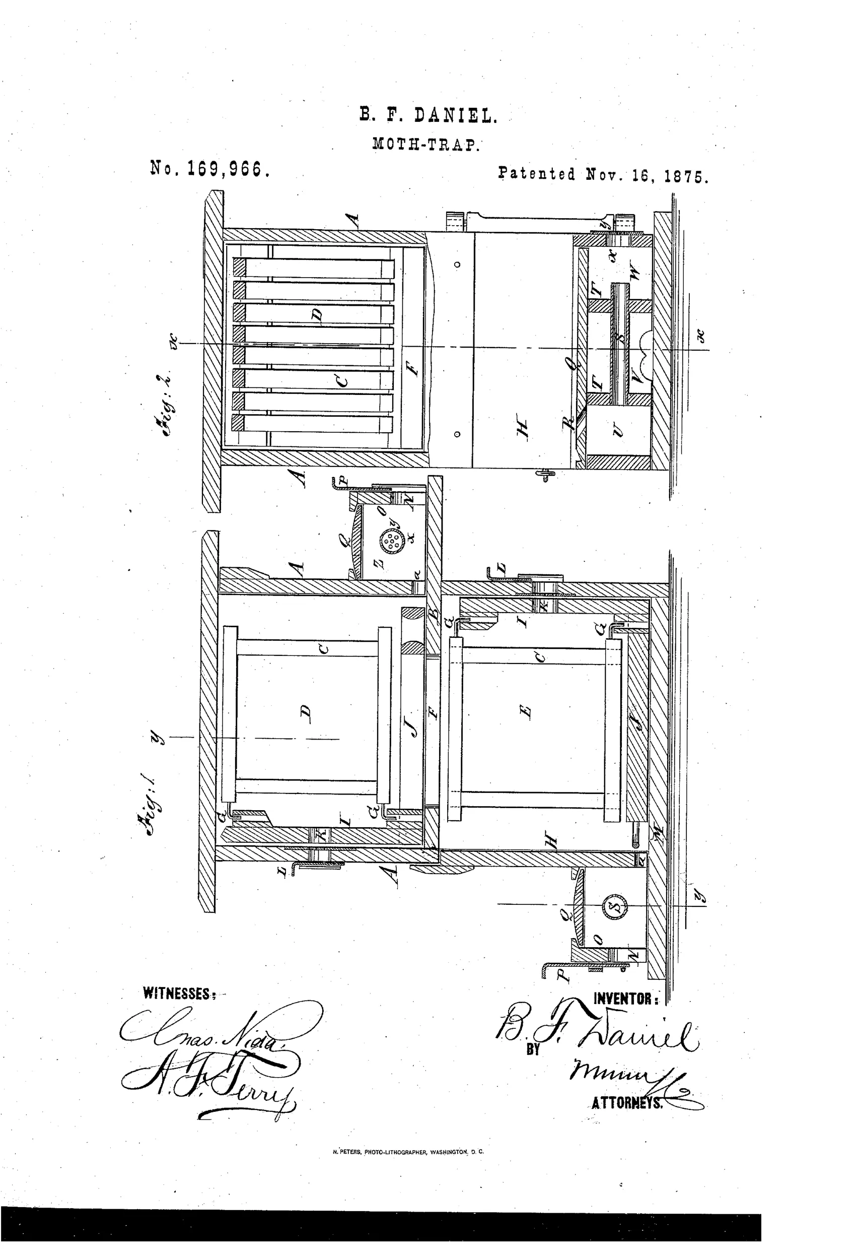 Two stacked cross-section drawings of a wooden bee-hive box showing internal partitions, honey-frames labeled C and D, sliding doors, and a separate moth-trap chamber with labeled compartments U, V, W and connecting tube S, with hand-signed inventor and witness signatures below.