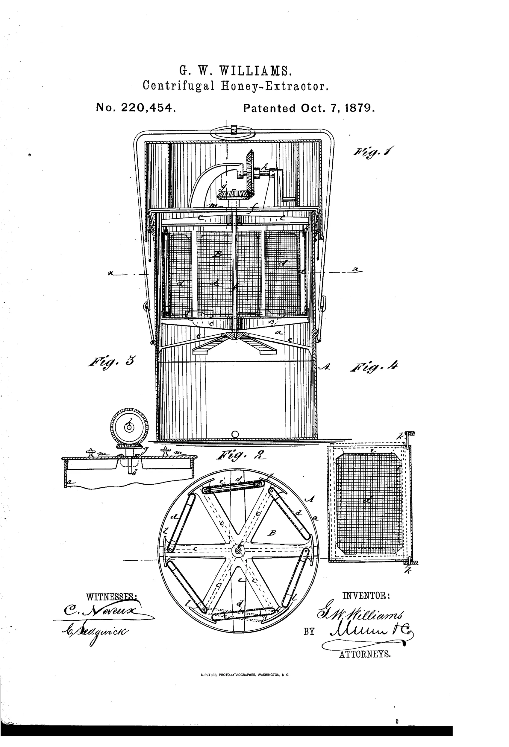 Patent drawing of a centrifugal honey extractor showing a tall cylindrical vessel with an internal spinning basket holding wire-mesh comb frames on swinging arms, driven by a crank-operated bevel gear at the top, alongside a plan view of the six-armed rotor and a detail of one comb-holder.